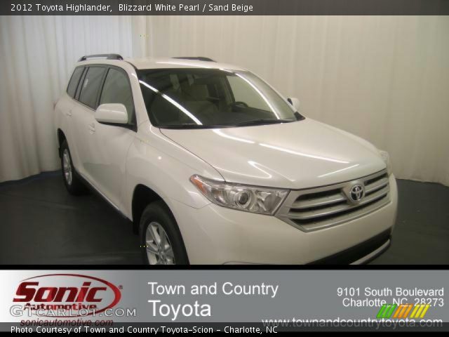 2012 Toyota Highlander  in Blizzard White Pearl
