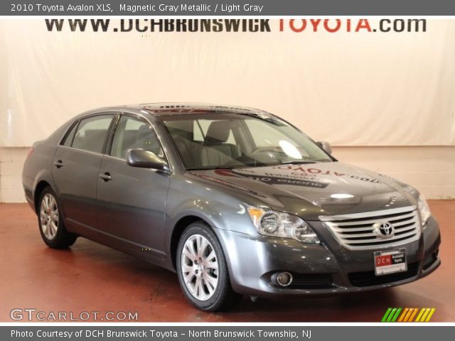2010 Toyota Avalon XLS in Magnetic Gray Metallic