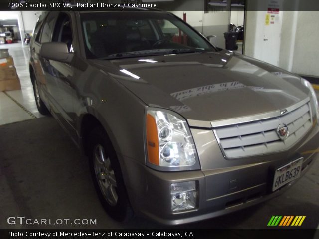 2006 Cadillac SRX V6 in Radiant Bronze