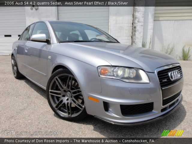 2006 Audi S4 4.2 quattro Sedan in Avus Silver Pearl Effect