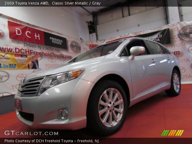 2009 Toyota Venza AWD in Classic Silver Metallic