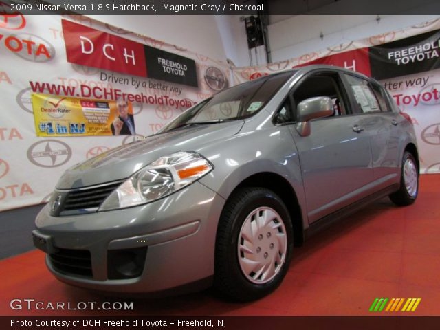 2009 Nissan Versa 1.8 S Hatchback in Magnetic Gray