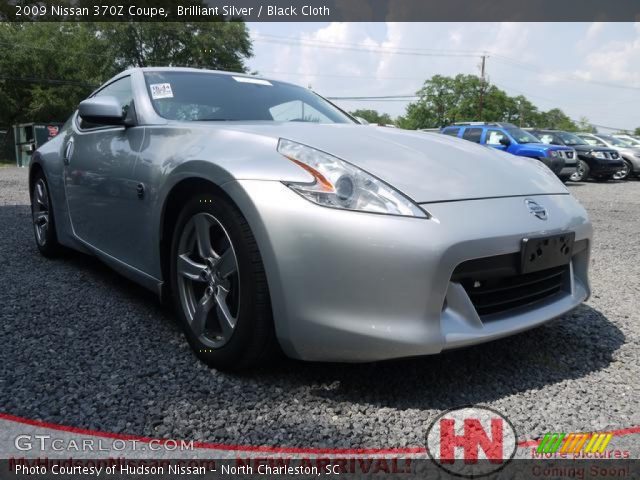 2009 Nissan 370Z Coupe in Brilliant Silver