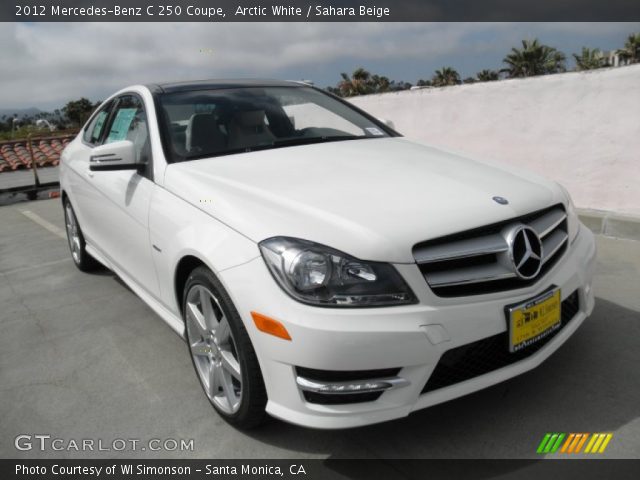 2012 Mercedes-Benz C 250 Coupe in Arctic White
