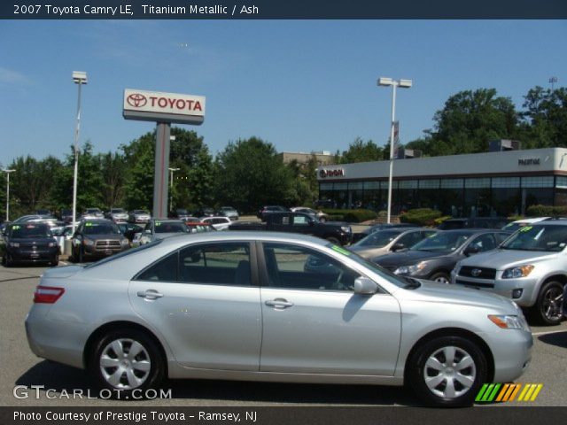 2007 Toyota Camry LE in Titanium Metallic