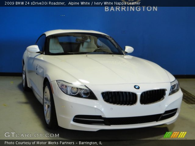 2009 BMW Z4 sDrive30i Roadster in Alpine White