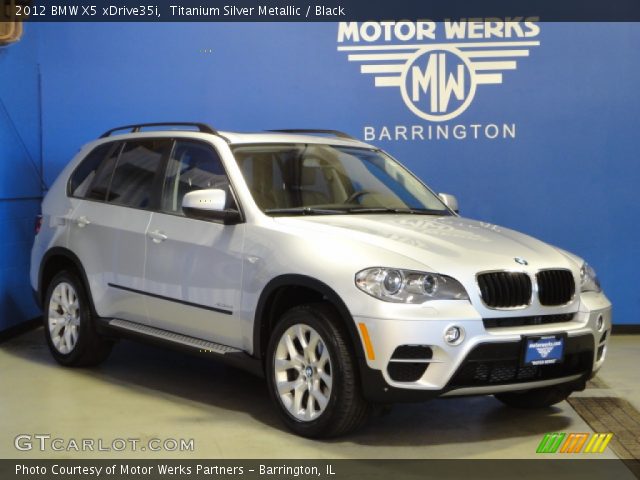 2012 BMW X5 xDrive35i in Titanium Silver Metallic