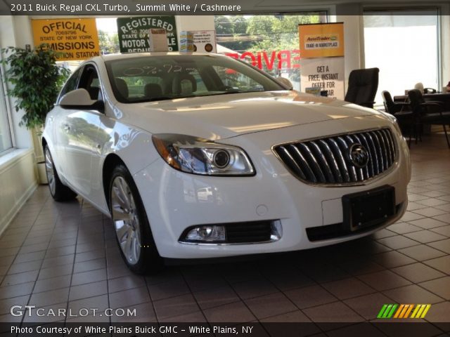 2011 Buick Regal CXL Turbo in Summit White