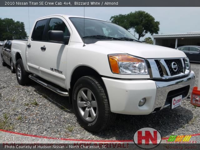 2010 Nissan Titan SE Crew Cab 4x4 in Blizzard White