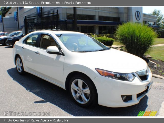 2010 Acura TSX Sedan in Premium White Pearl