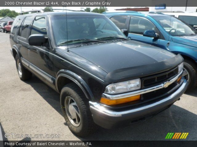 2000 Chevrolet Blazer LS 4x4 in Onyx Black