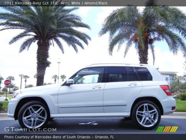 2011 Mercedes-Benz GLK 350 in Arctic White