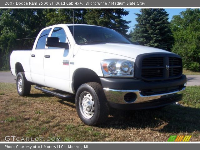 2007 Dodge Ram 2500 ST Quad Cab 4x4 in Bright White
