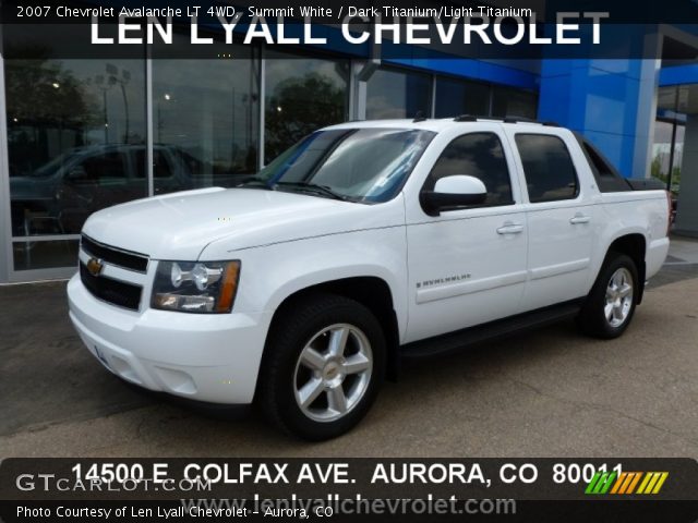 2007 Chevrolet Avalanche LT 4WD in Summit White