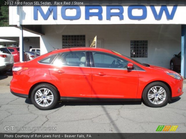 2012 Ford Focus SEL Sedan in Race Red