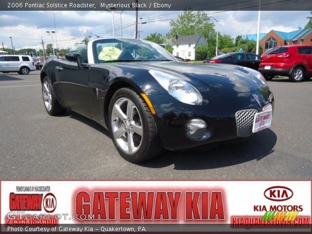 2006 Pontiac Solstice Roadster in Mysterious Black