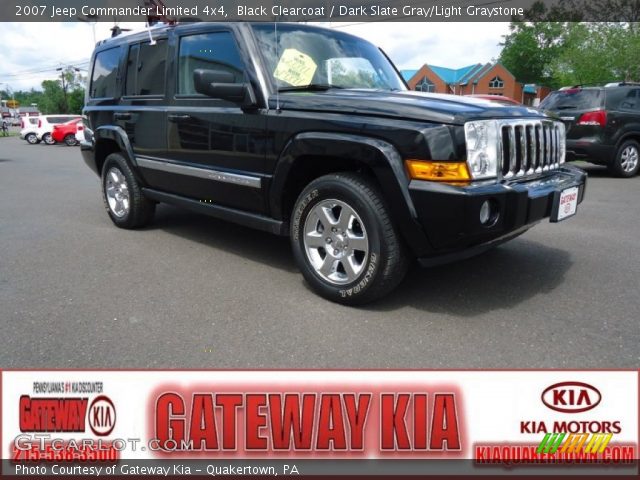 2007 Jeep Commander Limited 4x4 in Black Clearcoat