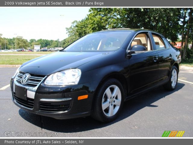 2009 Volkswagen Jetta SE Sedan in Black Uni