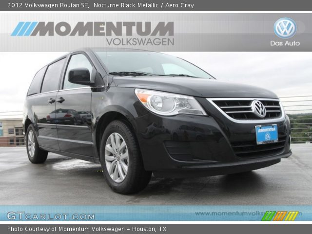 2012 Volkswagen Routan SE in Nocturne Black Metallic