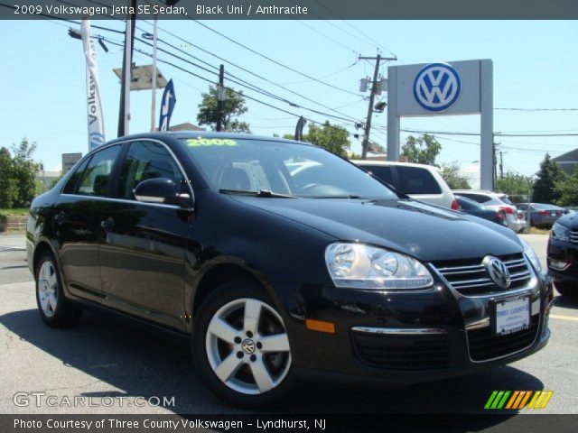2009 Volkswagen Jetta SE Sedan in Black Uni