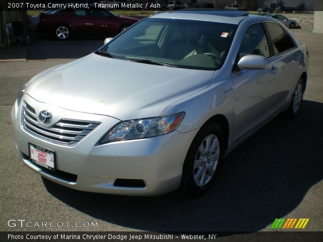 2007 Toyota Camry Hybrid in Titanium Metallic
