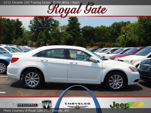 2012 Chrysler 200 Touring Sedan in Bright White