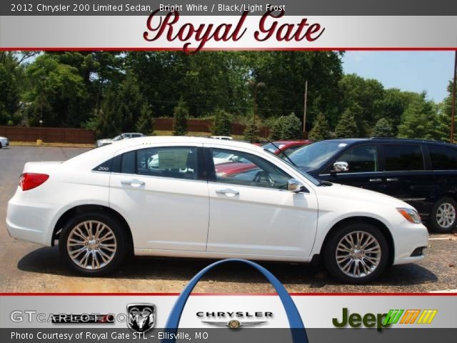 2012 Chrysler 200 Limited Sedan in Bright White