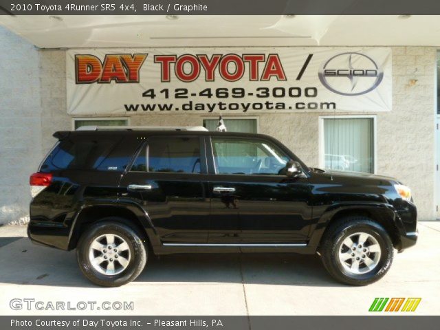 2010 Toyota 4Runner SR5 4x4 in Black
