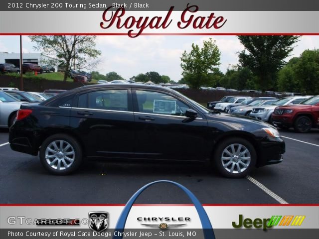 2012 Chrysler 200 Touring Sedan in Black