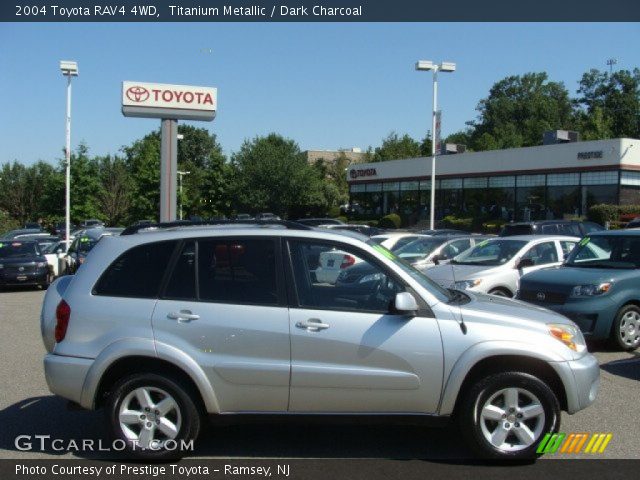 2004 Toyota RAV4 4WD in Titanium Metallic