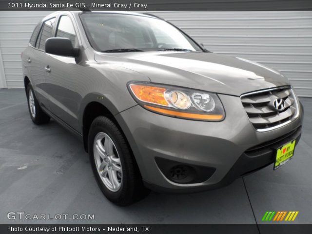 2011 Hyundai Santa Fe GLS in Mineral Gray