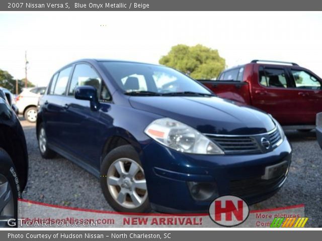 2007 Nissan Versa S in Blue Onyx Metallic