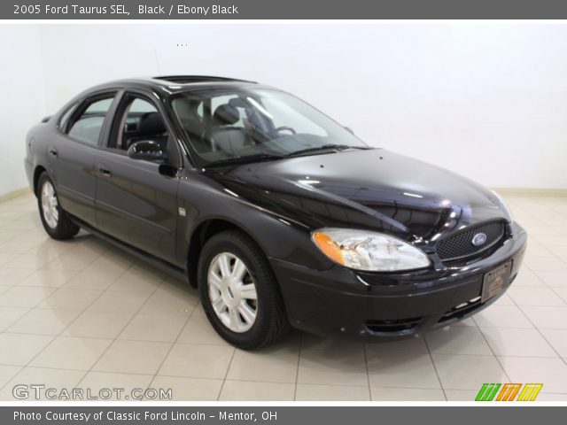 2005 Ford Taurus SEL in Black