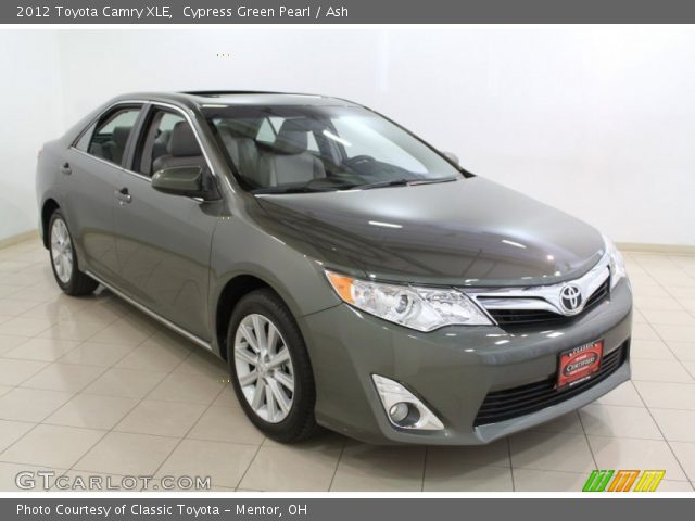 2012 Toyota Camry XLE in Cypress Green Pearl