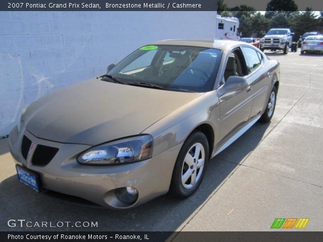 2007 Pontiac Grand Prix Sedan in Bronzestone Metallic