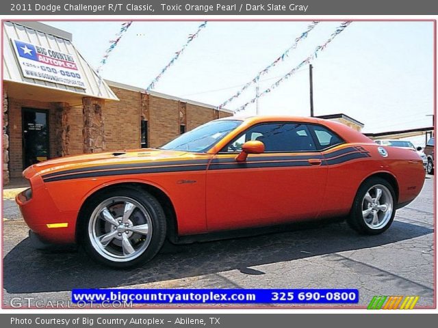 2011 Dodge Challenger R/T Classic in Toxic Orange Pearl
