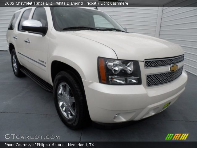 2009 Chevrolet Tahoe LTZ in White Diamond Tricoat