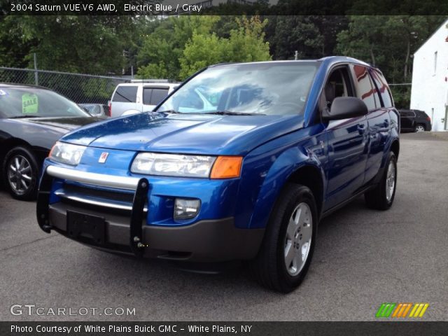 2004 Saturn VUE V6 AWD in Electric Blue