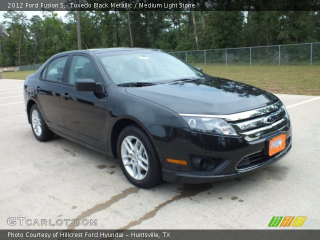 2012 Ford Fusion S in Tuxedo Black Metallic