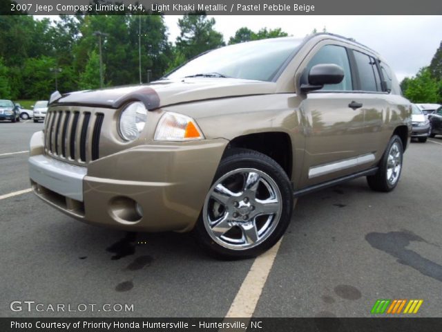 2007 Jeep Compass Limited 4x4 in Light Khaki Metallic