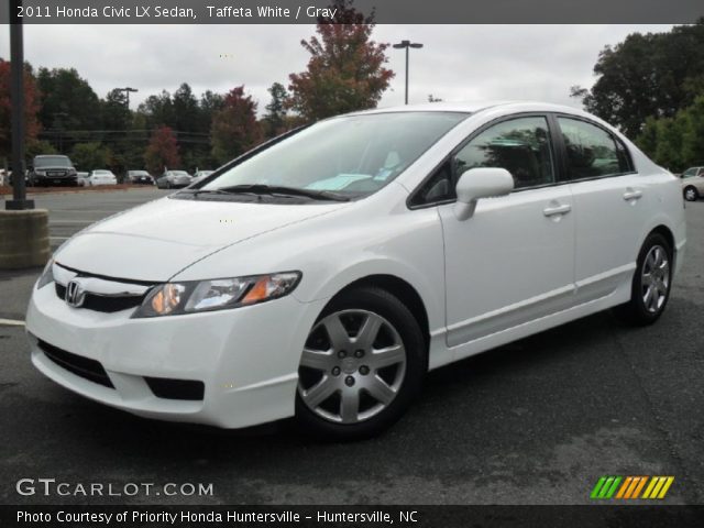 2011 Honda Civic LX Sedan in Taffeta White