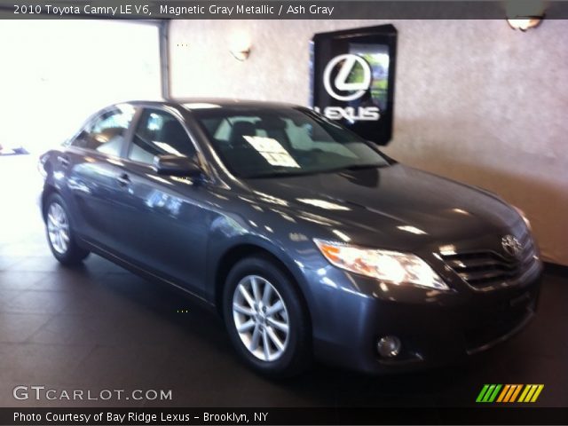 2010 Toyota Camry LE V6 in Magnetic Gray Metallic