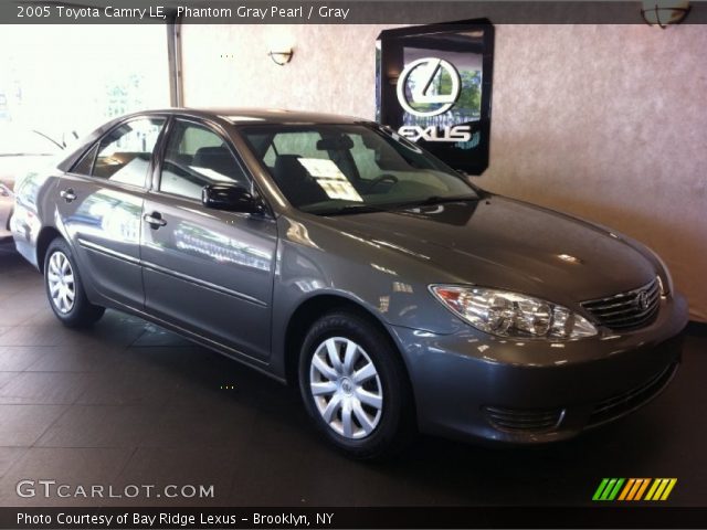 2005 Toyota Camry LE in Phantom Gray Pearl