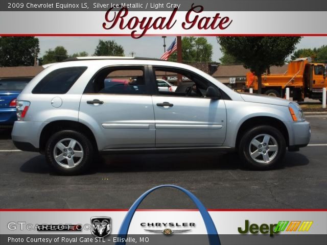 2009 Chevrolet Equinox LS in Silver Ice Metallic