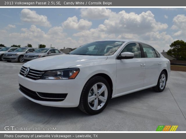 2013 Volkswagen Passat 2.5L SE in Candy White