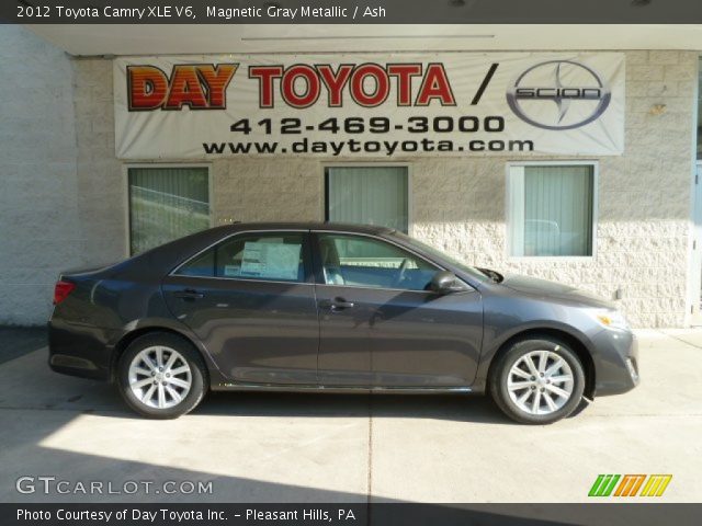 2012 Toyota Camry XLE V6 in Magnetic Gray Metallic