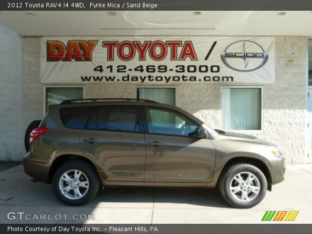 2012 Toyota RAV4 I4 4WD in Pyrite Mica