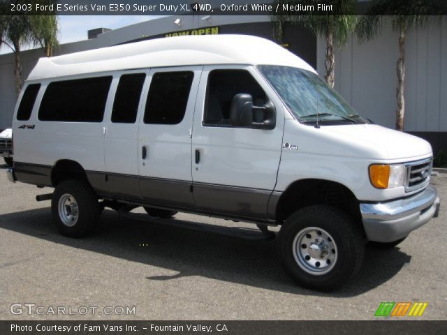 2003 Ford E Series Van E350 Super Duty XL 4WD in Oxford White