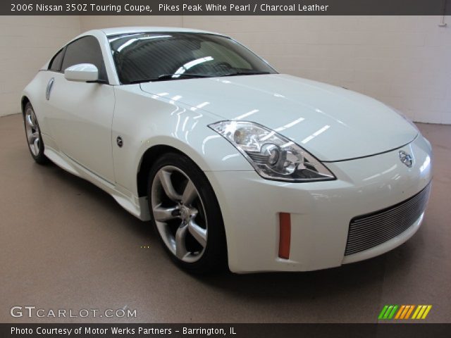 2006 Nissan 350Z Touring Coupe in Pikes Peak White Pearl