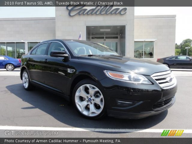 2010 Ford Taurus SEL AWD in Tuxedo Black Metallic